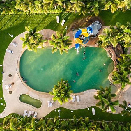 Tasman Holiday Parks - Rollingstone Extérieur photo